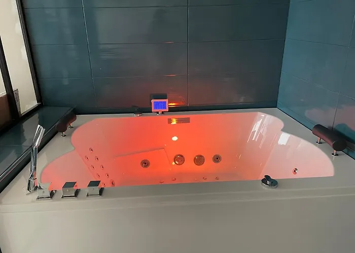 Appartement Luxe Balnéothérapie Au Village Naturiste Du Cap D'agde Agde